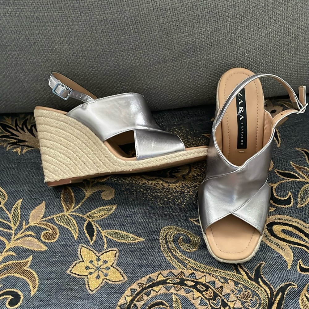 Slingback Wedge - image 1